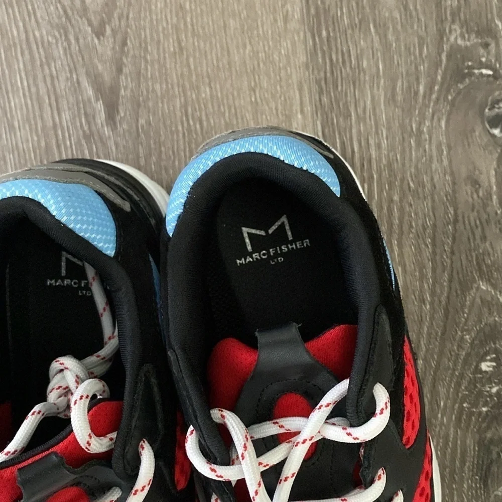 Marc Fisher Sneakers